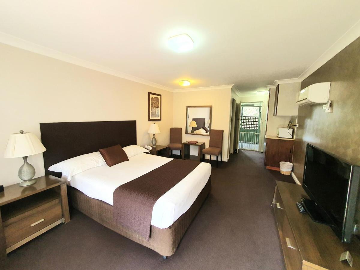 The Aston Motel Tamworth Exterior foto